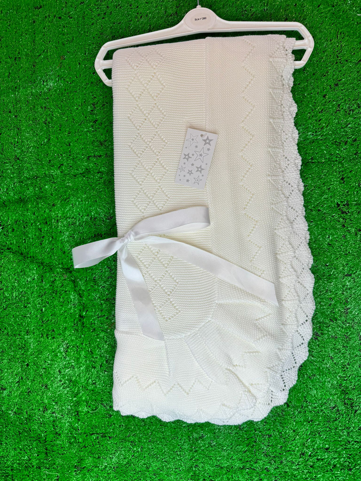 Cream blanket
